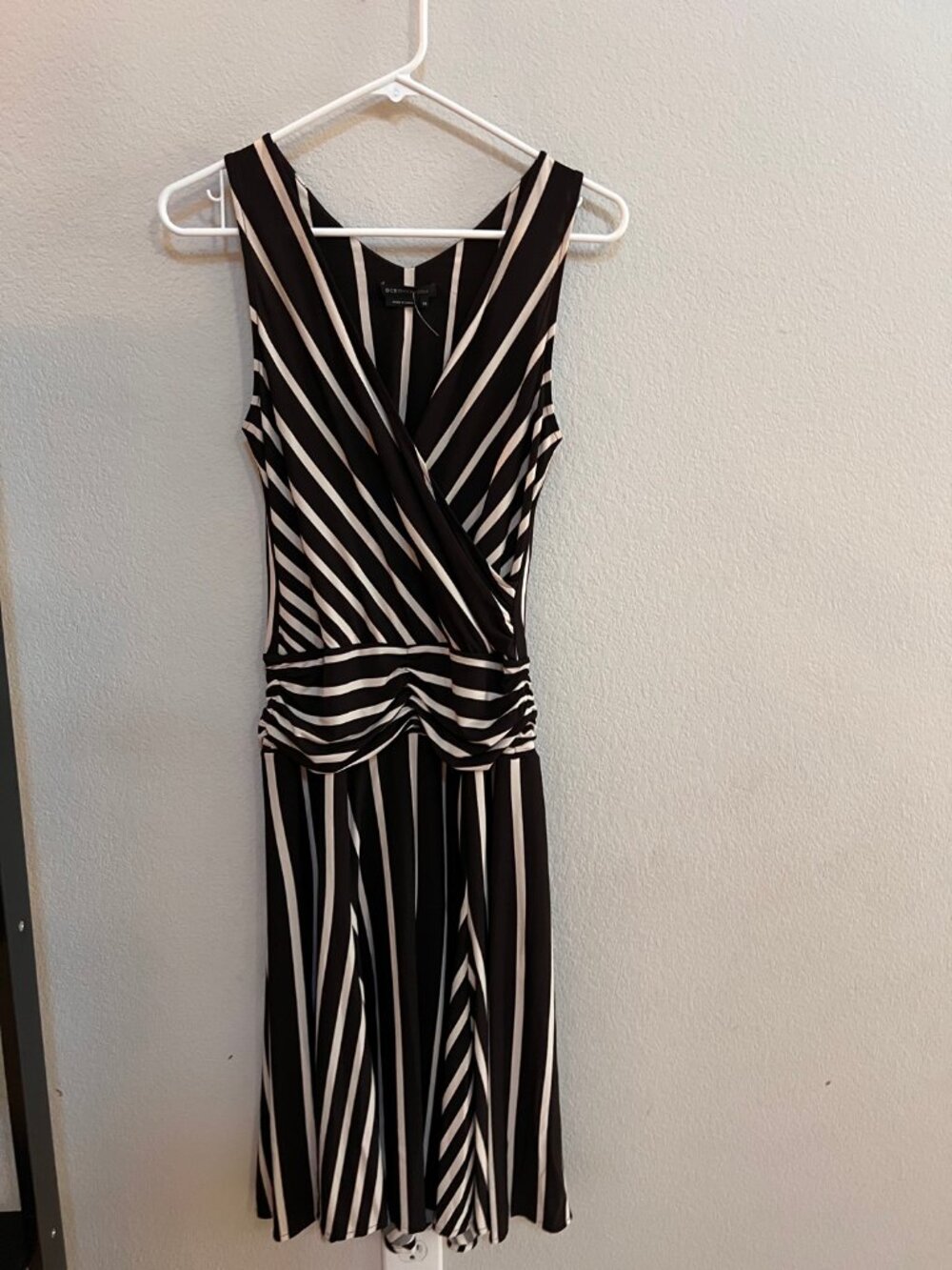 BCBG MaxAzria BlackWhite Striped Faux Wrap Dress Ruched Waist Midi XS